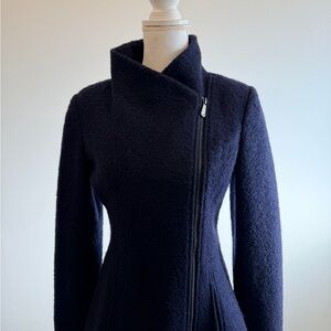 GUESS Textured Asymmetrical Zip Coat – Size M